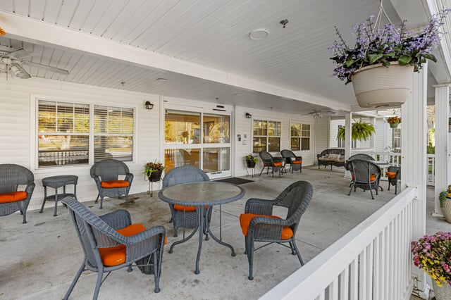 Home-Place-of-New-Bern-006